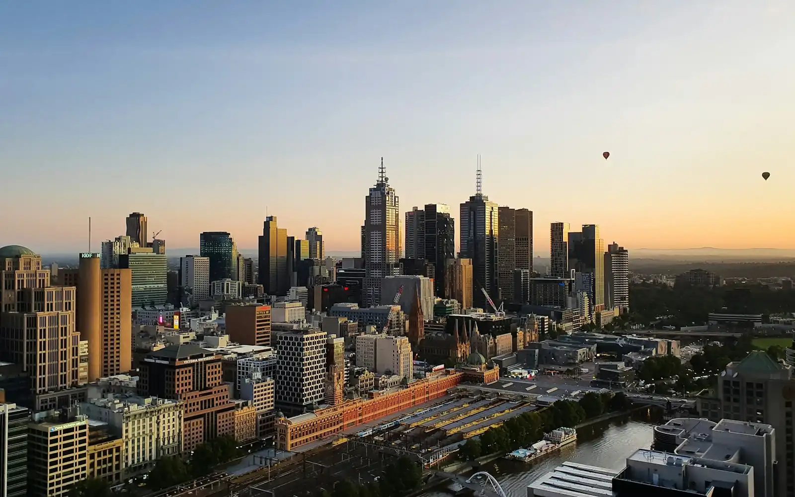 Melbourne city skyline at sunset