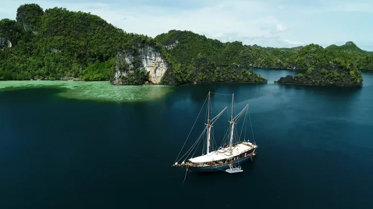Avoiding Costly Mistakes: Raja Ampat Luxury Yacht Charter 2027